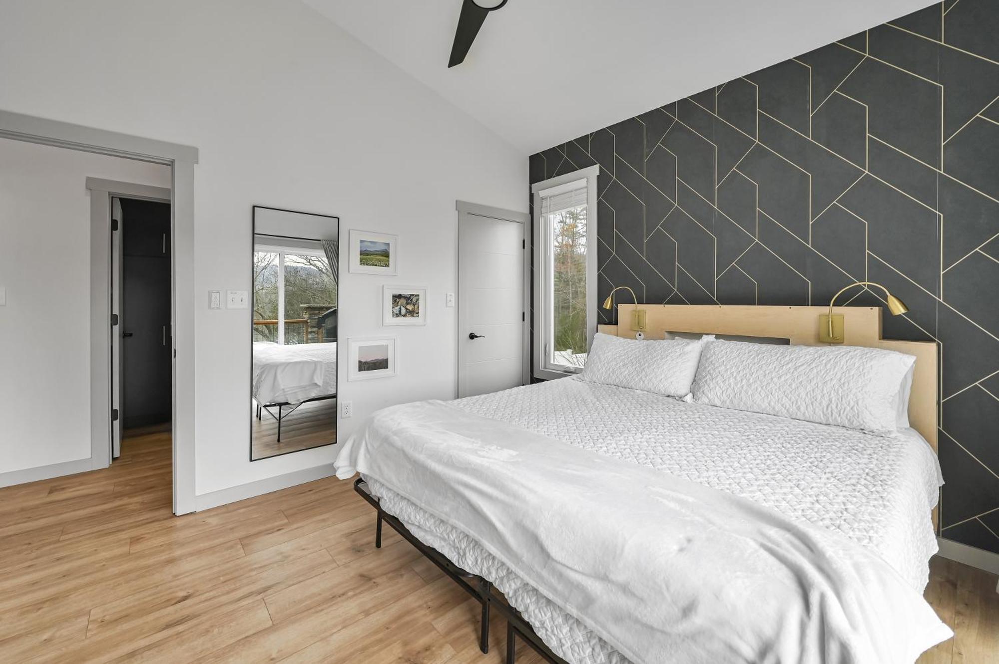 웨버빌 Mon Tresor, Modern Mountain Views With Deck 빌라 외부 사진